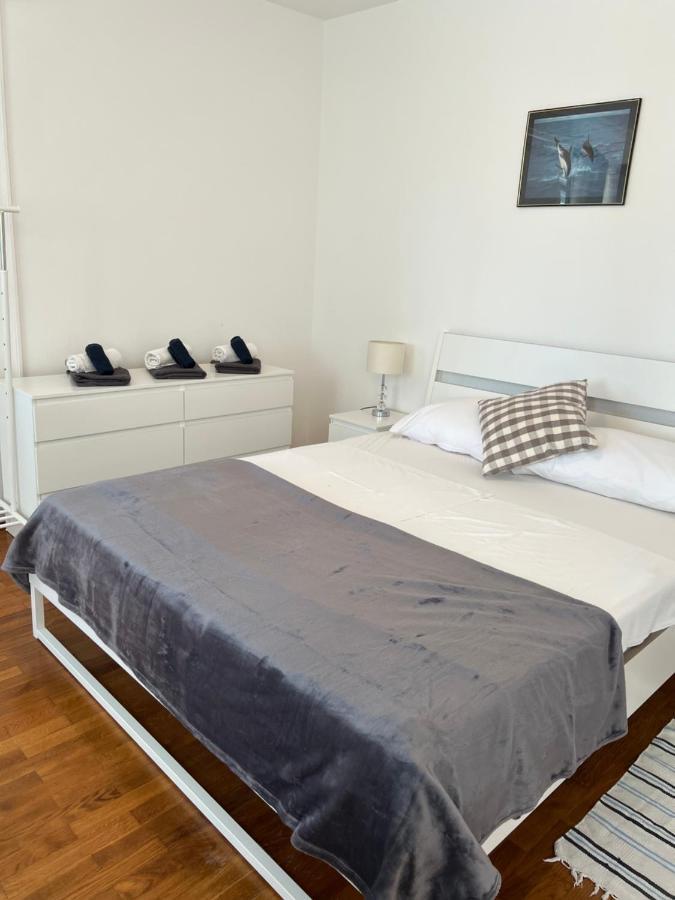 Apartments Antolkovic Ugljan Zewnętrze zdjęcie